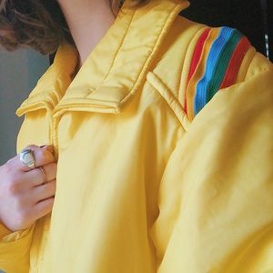 RARE VINTAGE yellow rainbow jacket 🌈💛✨